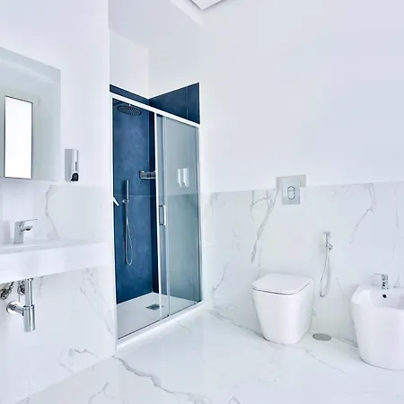 Pensión Luxury 3*